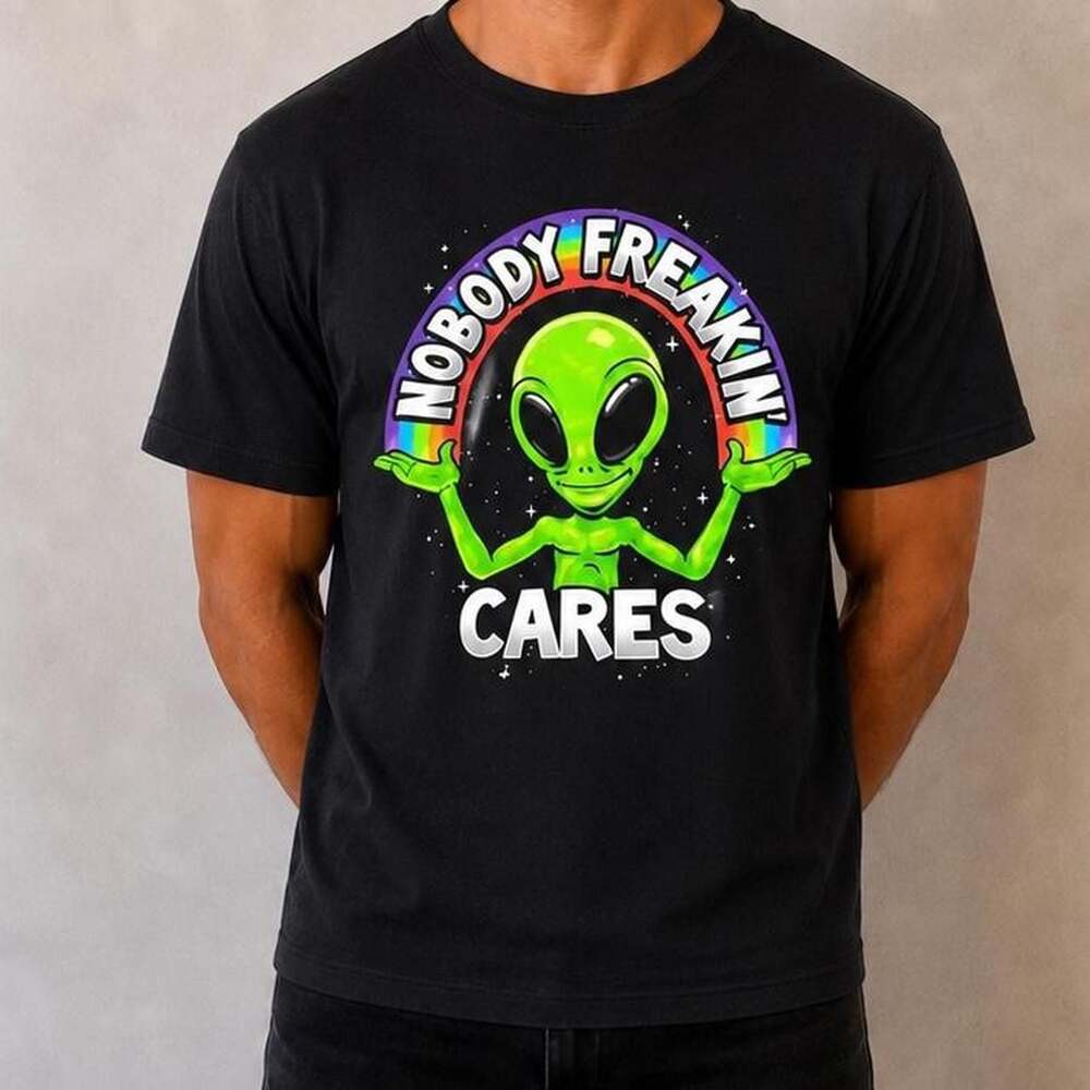 DOM Nobody Freakin' Cares Alien Graphic T-Shirt Black